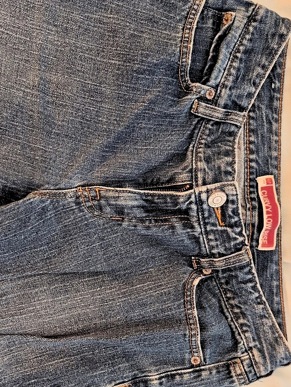 Gap Low Rise Straight Leg Jeans in Blue Size 6